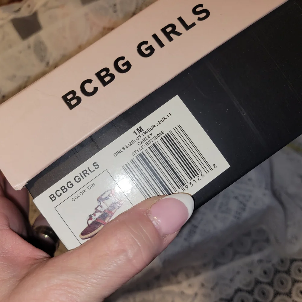 BCBG Girls Brown Sandals with White Floral Accents. New In Box